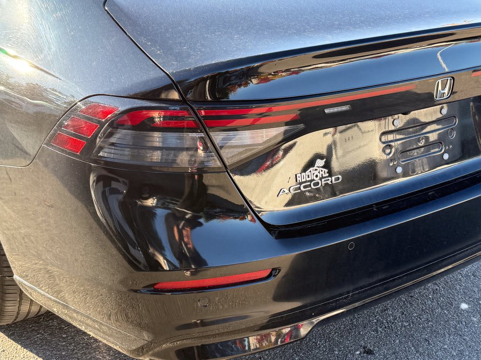 2024 Honda Accord Hybrid Touring-11
