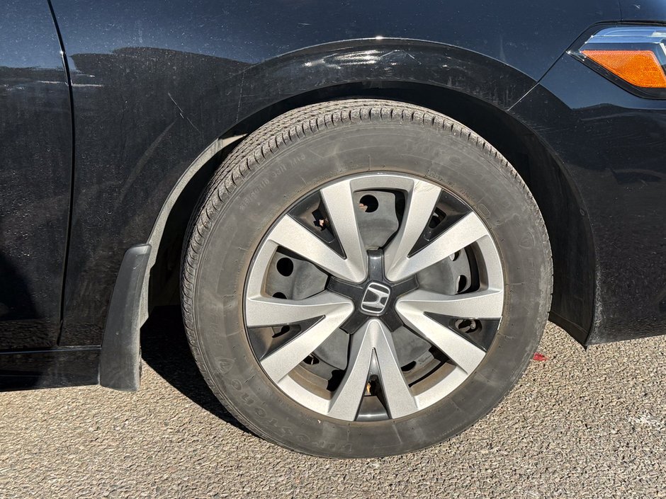 2024 Honda Civic LX-10