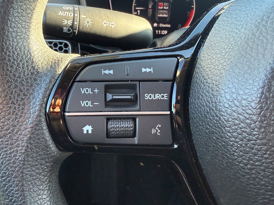 2024 Honda Civic LX-21