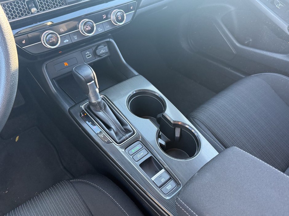 2024 Honda Civic LX-18