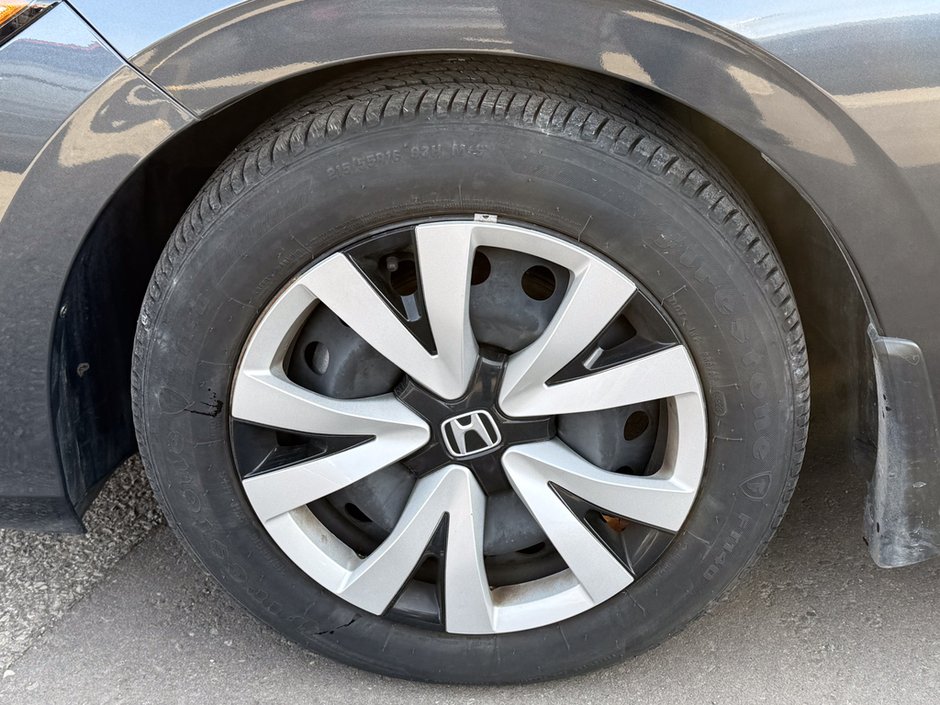 2024 Honda Civic LX-10