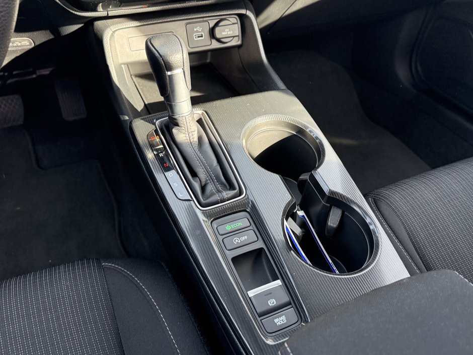 2024 Honda Civic LX-18