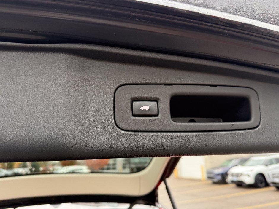 2016 Honda CR-V Touring-14