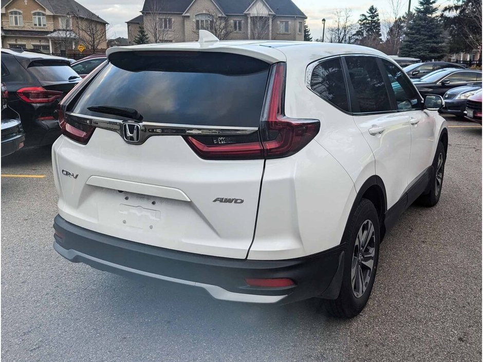 2022 Honda CR-V LX-8