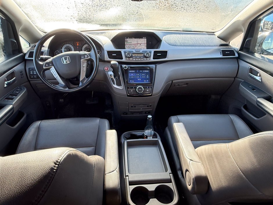 2016 Honda Odyssey Touring-17