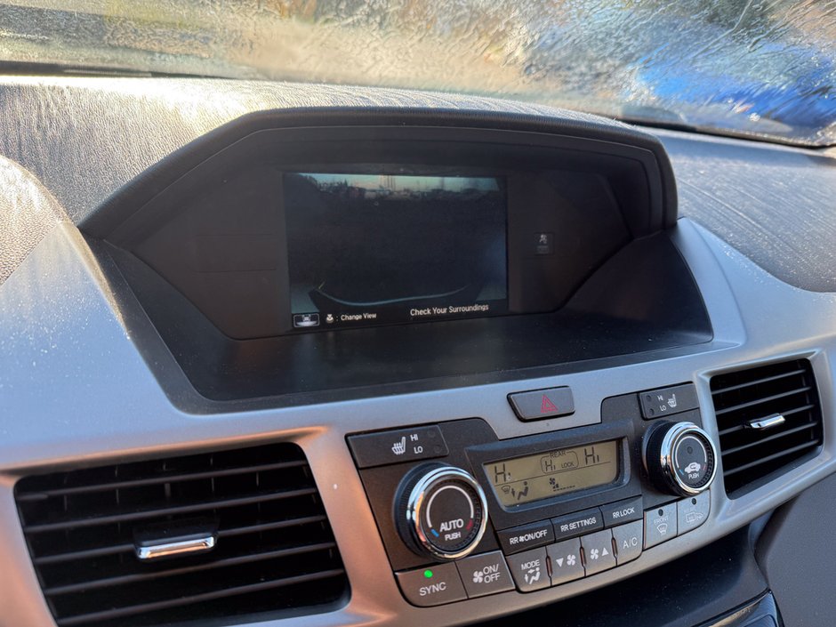 2016 Honda Odyssey Touring-25