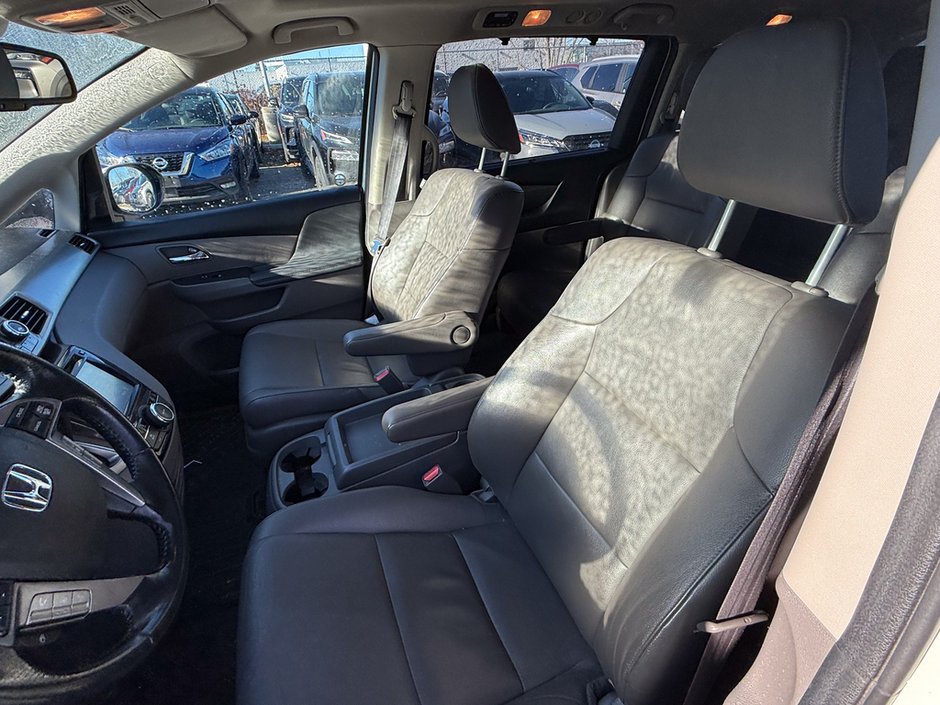 2016 Honda Odyssey Touring-22