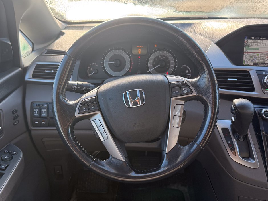 2016 Honda Odyssey Touring-19