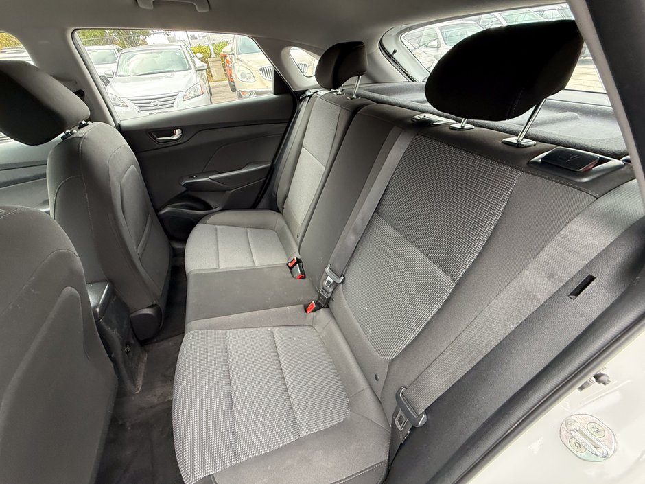 2018 Hyundai Accent GL-14