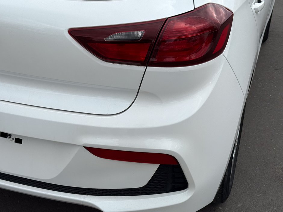 2018 Hyundai Accent GL-11