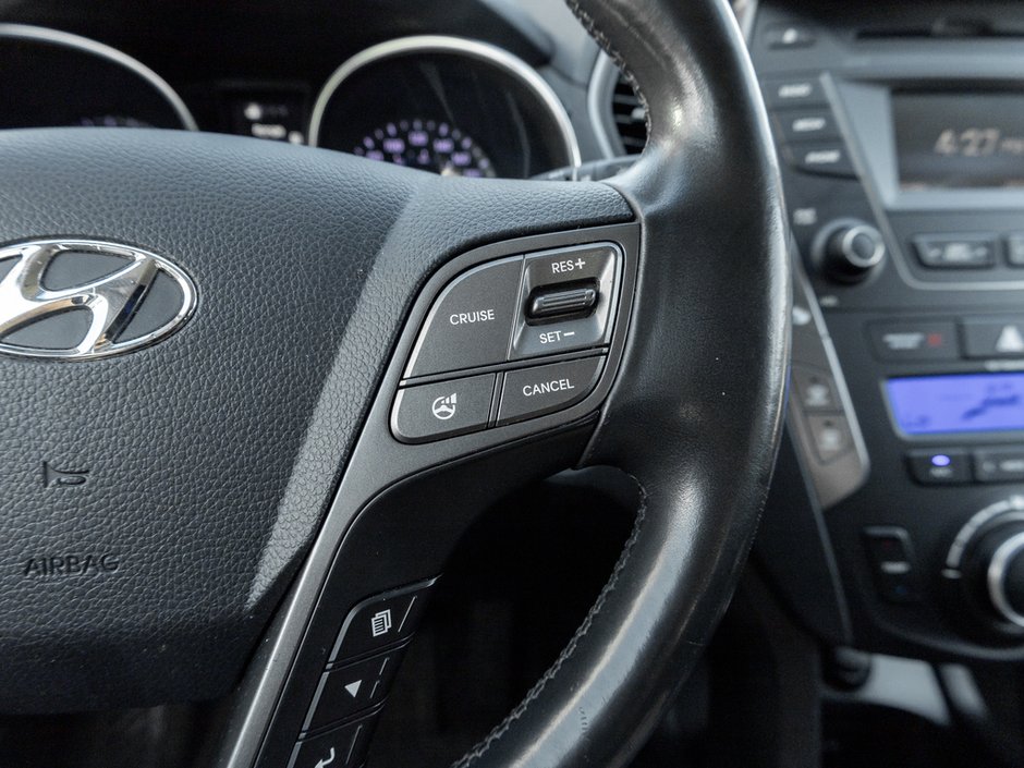 2013 Hyundai Santa Fe Sport 2.0T Premium-10