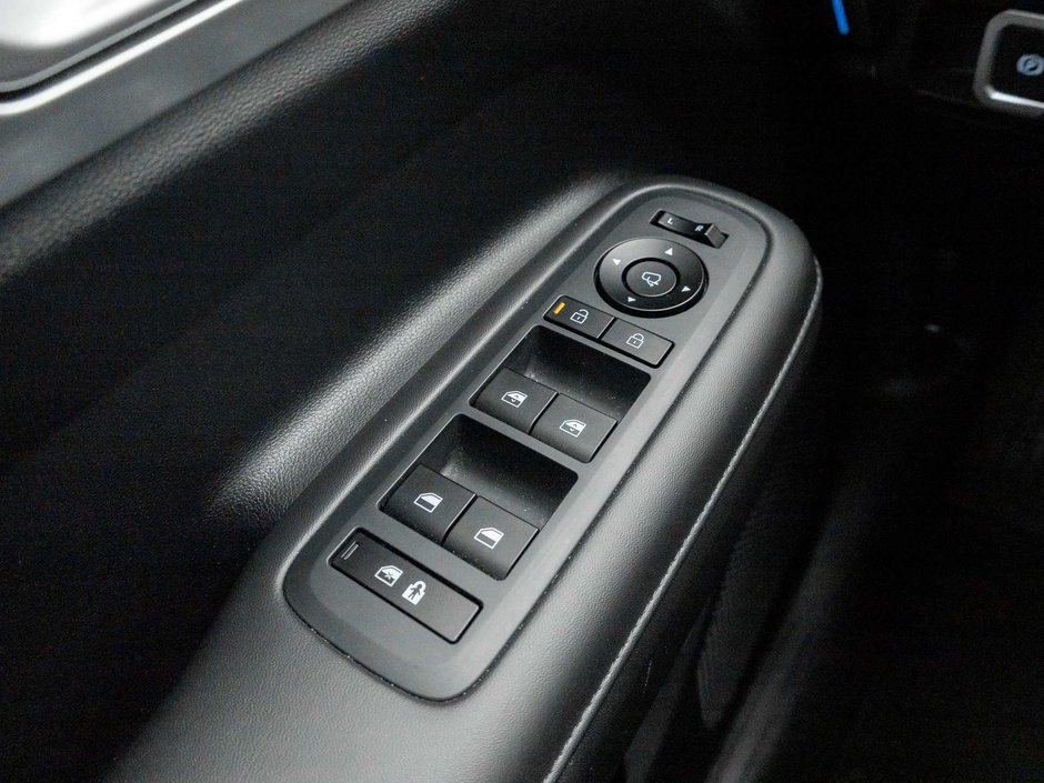 2025 Hyundai Santa Fe Luxury-14