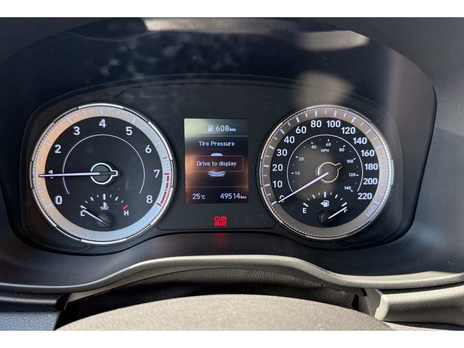 2022 Hyundai Venue Essential-21