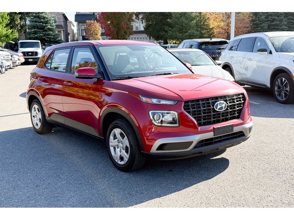 2022 Hyundai Venue Essential-9