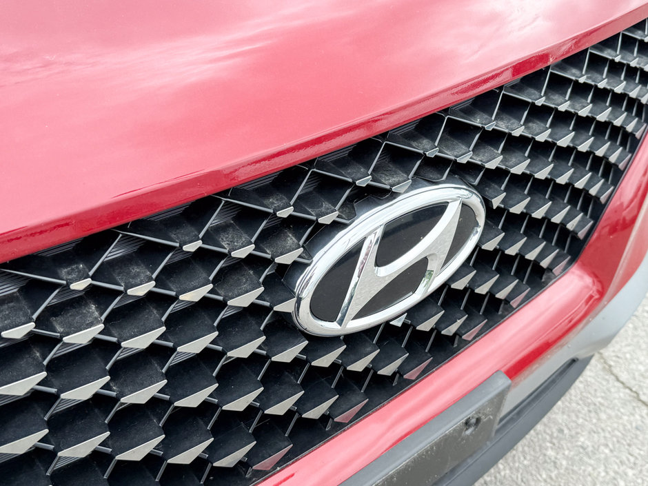 2025 Hyundai Venue Preferred-10