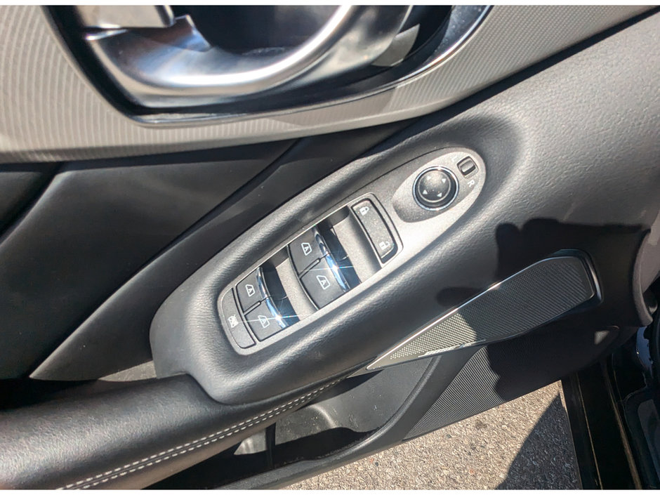 2021 Infiniti Q50 LUXE-19