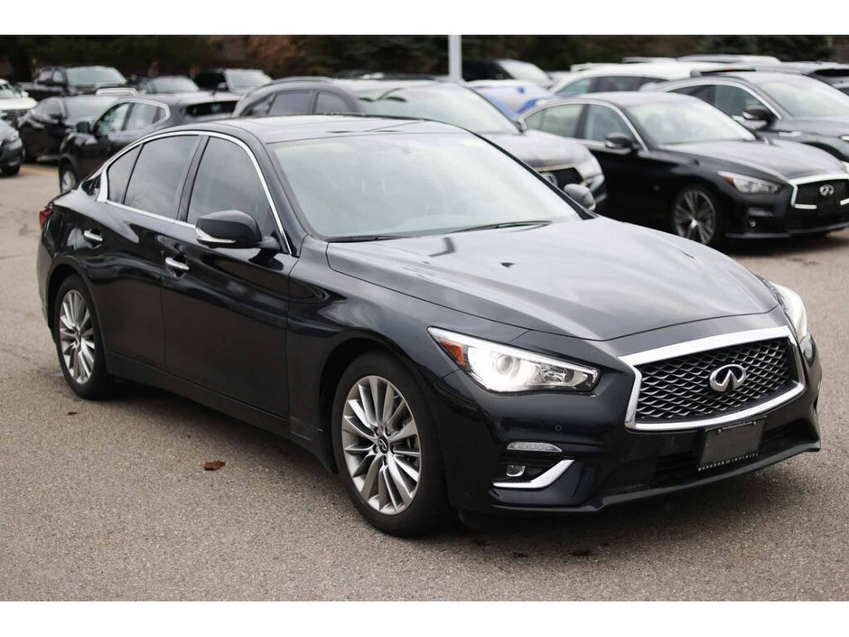 2023 Infiniti Q50 LUXE-9