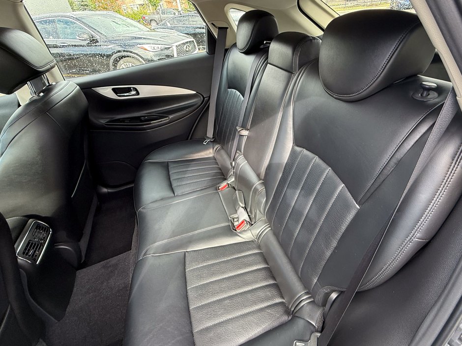 2017 Infiniti QX50 Base-15