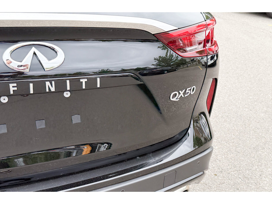 2021 Infiniti QX50 LUXE-13