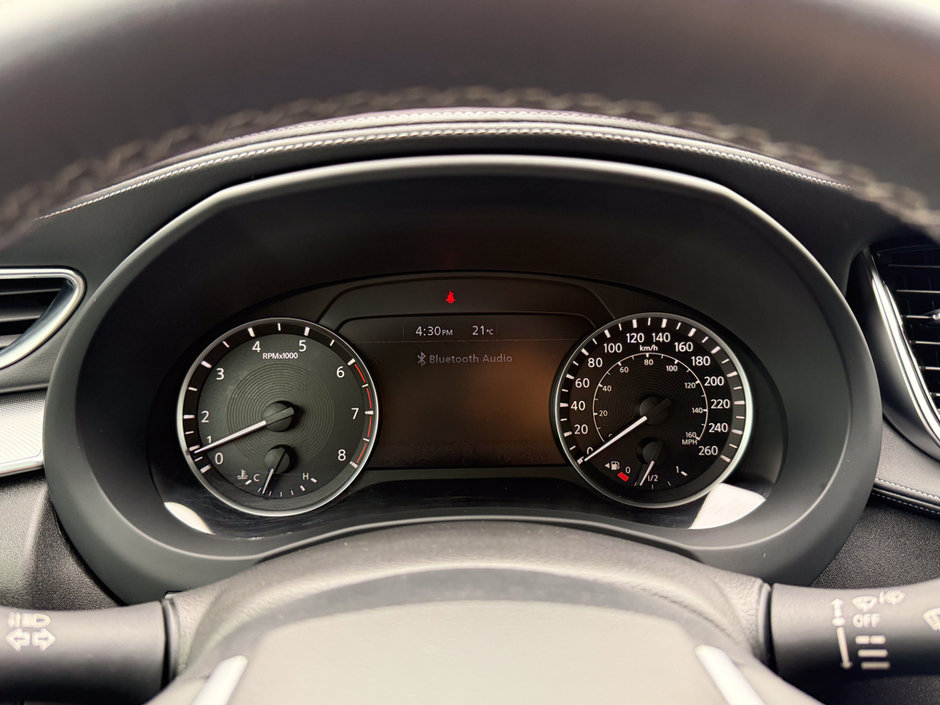 2021 Infiniti QX50 LUXE-25
