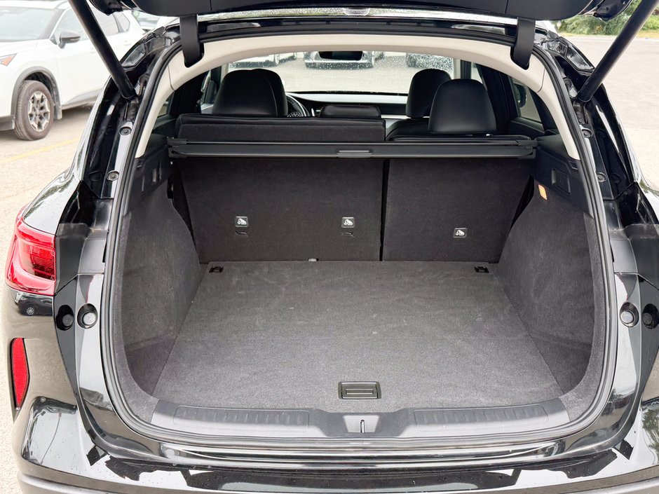 2023 Infiniti QX50 Sensory-14