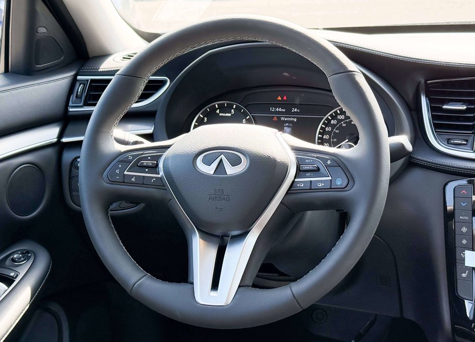 2025 Infiniti QX50 PURE-18