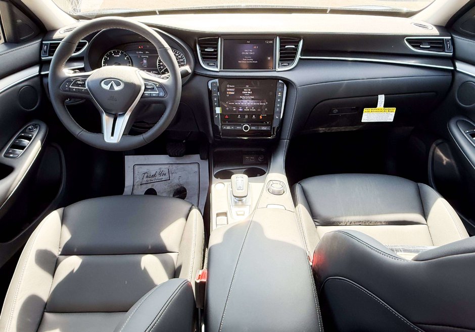 2025 Infiniti QX50 PURE-17