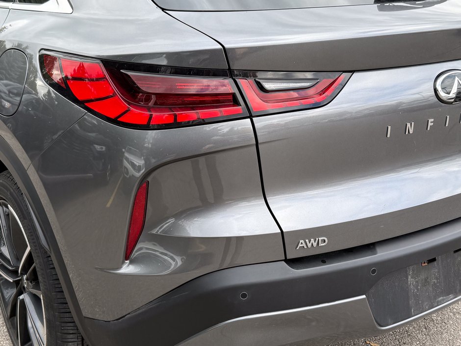 2022 Infiniti QX55 ESSENTIAL-11