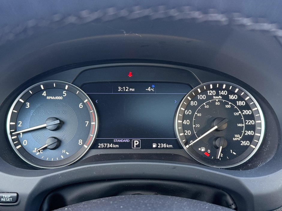 2022 Infiniti QX55 ESSENTIAL-25