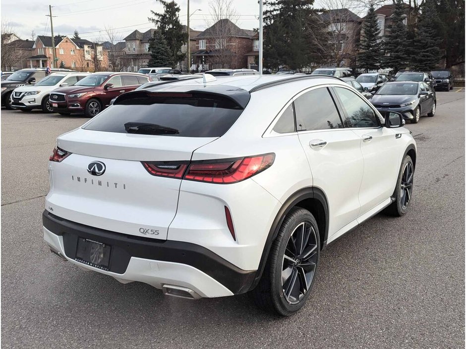 2023 Infiniti QX55 LUXE-7