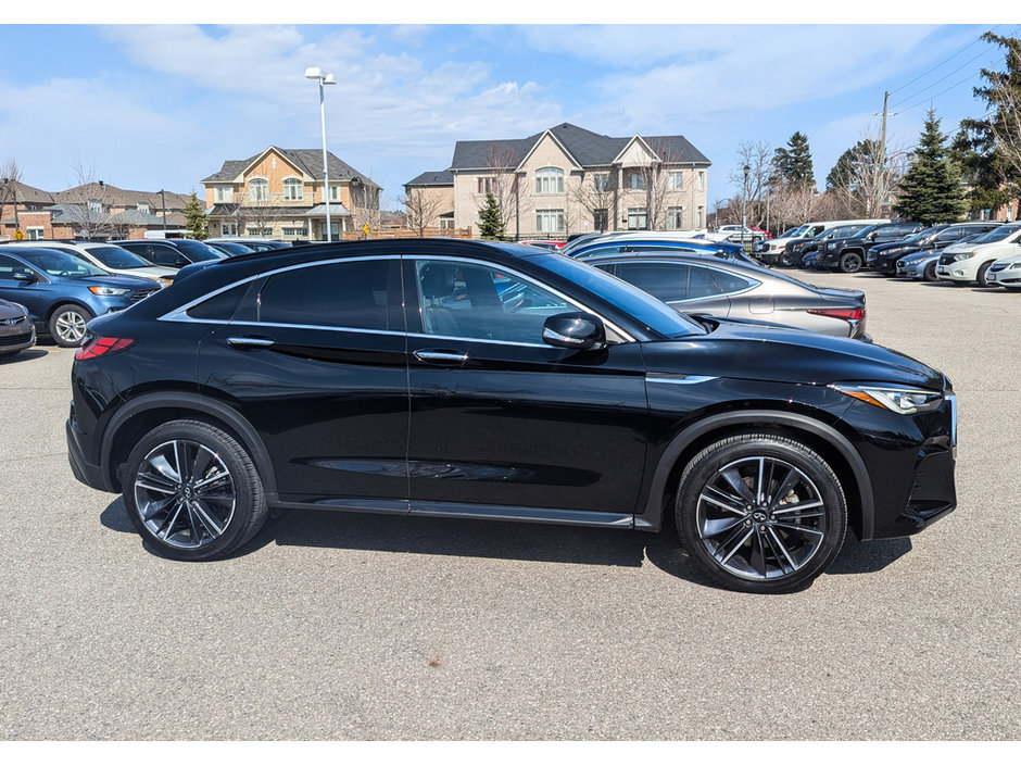 2023 Infiniti QX55 LUXE-6