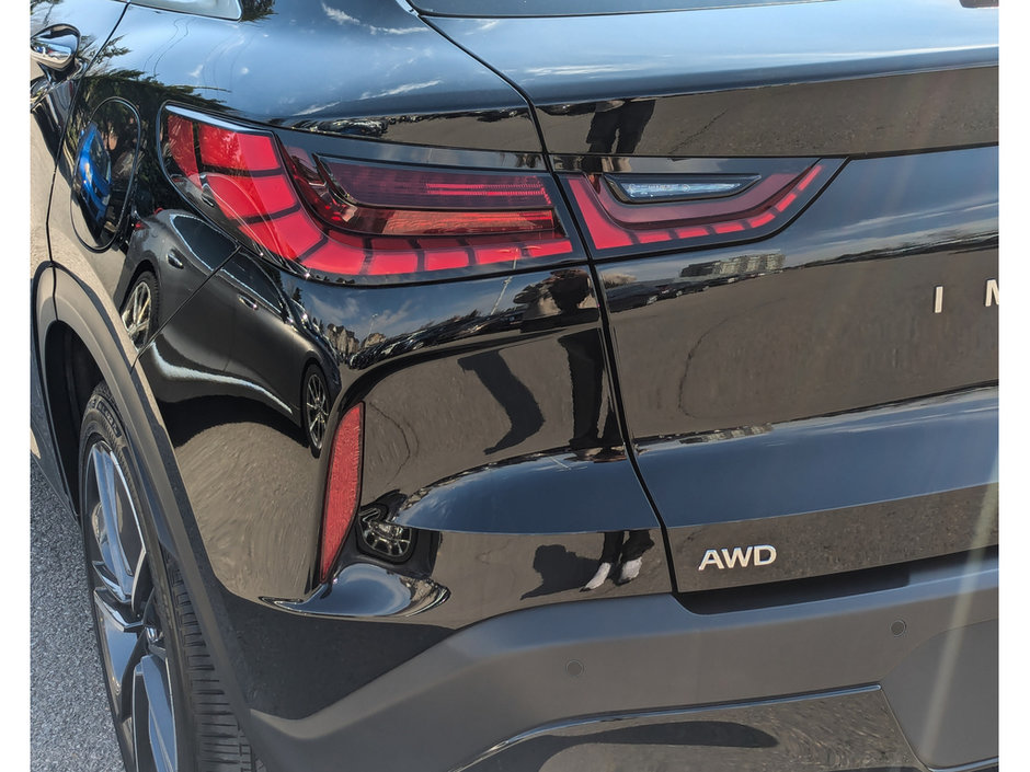 2023 Infiniti QX55 LUXE-11