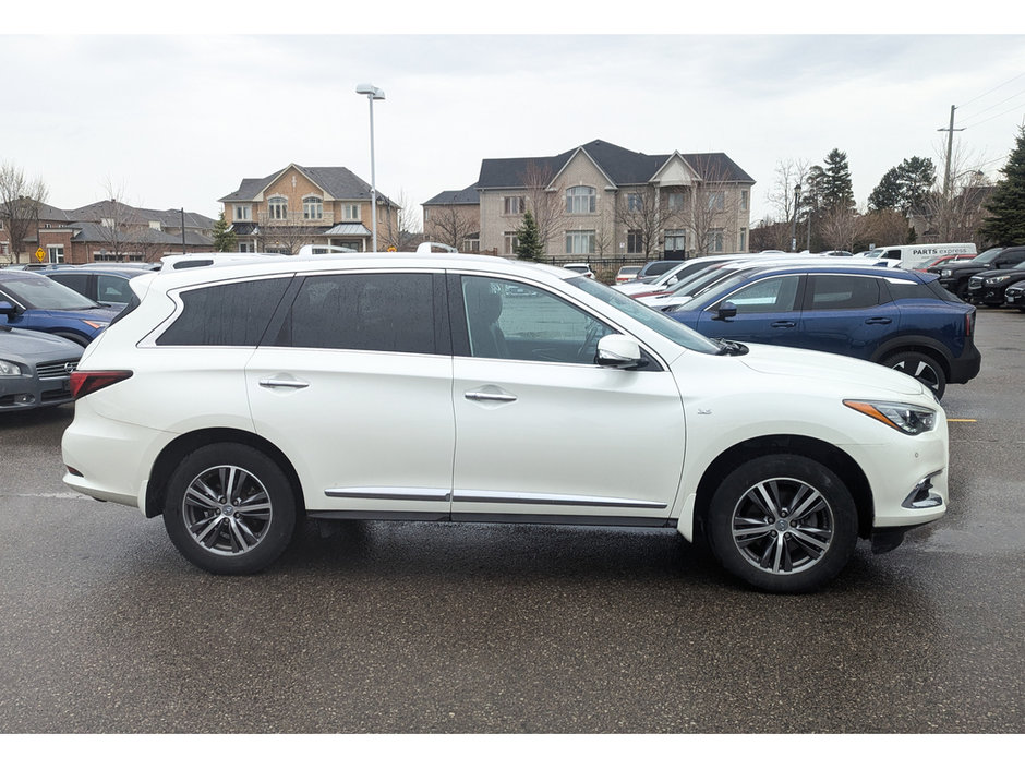 2020 Infiniti QX60 Essential-8