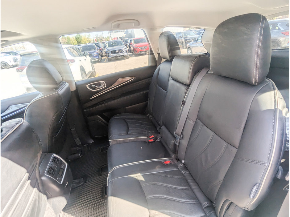 2020 Infiniti QX60 Essential-16