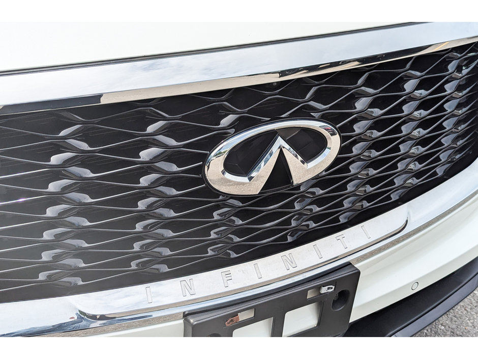 2023 Infiniti QX60 LUXE-11
