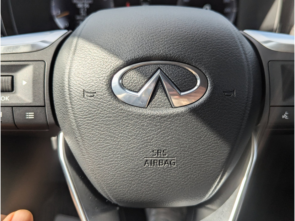 2024 Infiniti QX60 LUXE-25