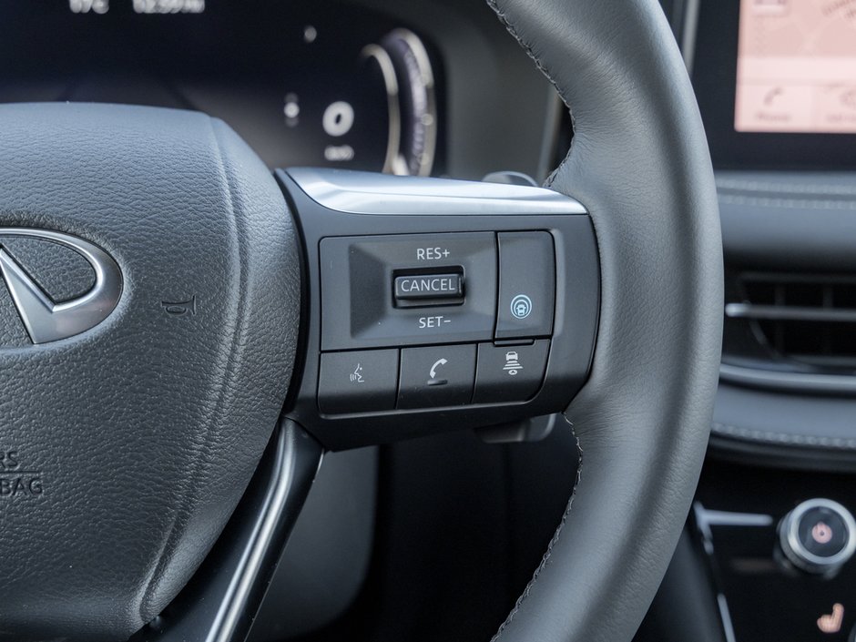 2025 Infiniti QX60 LUXE-10
