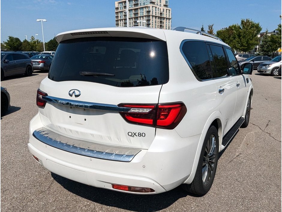 2019 Infiniti QX80 LUXE-7