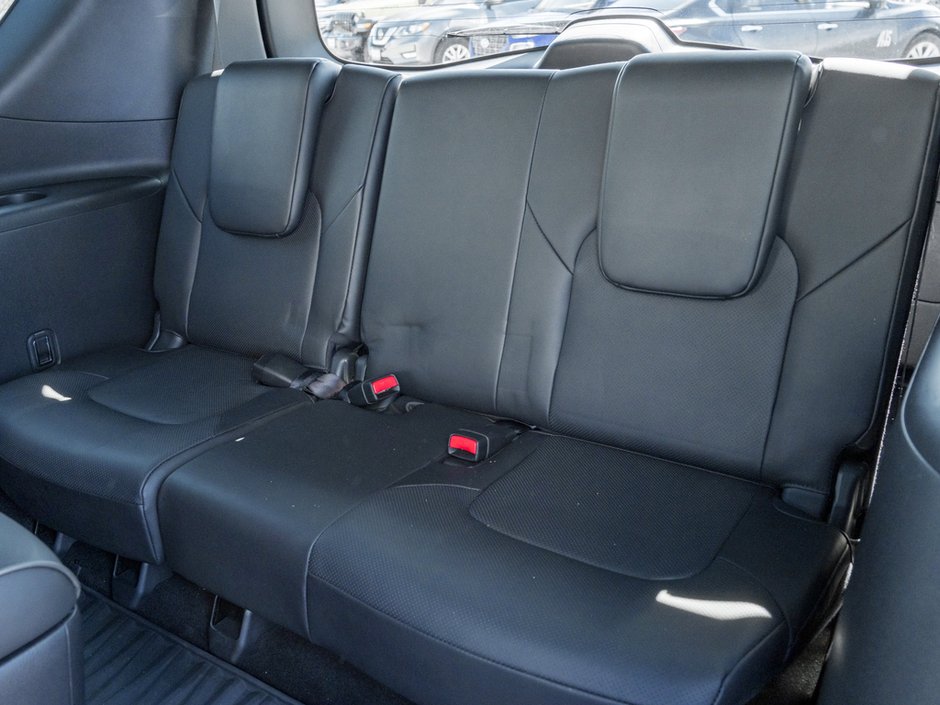 2022 Infiniti QX80 LUXE-32