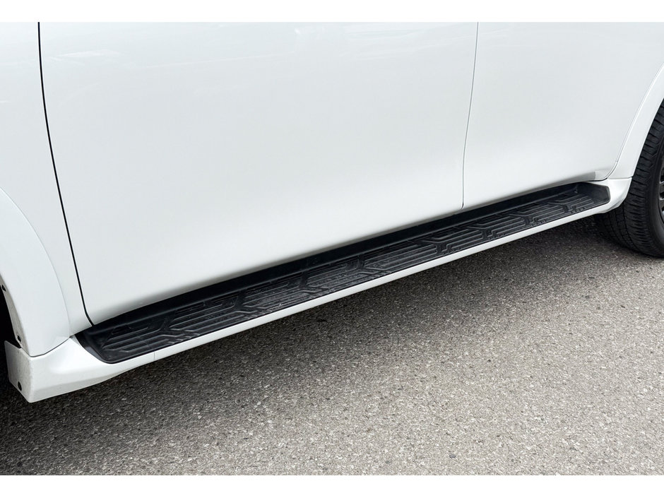2023 Infiniti QX80 ProActive-5
