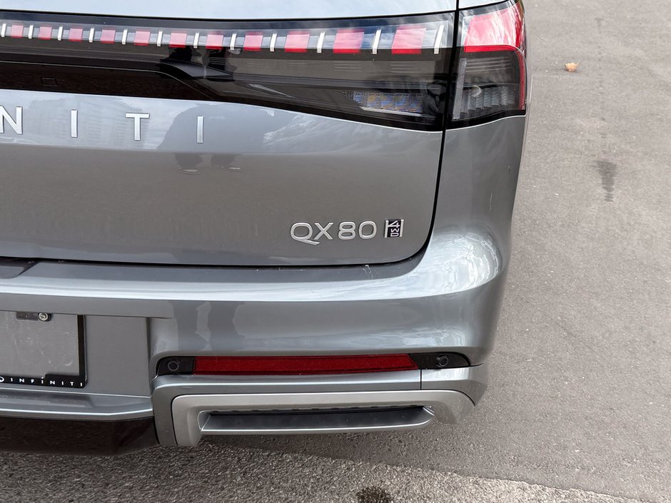 2025 Infiniti QX80 SENSORY-12
