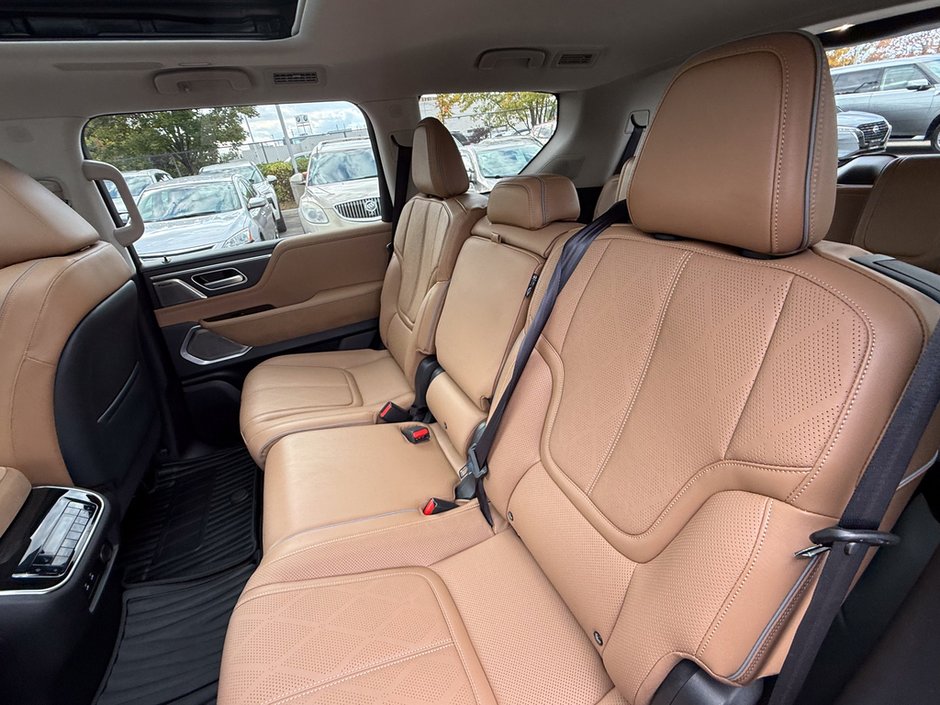 2025 Infiniti QX80 SENSORY-15