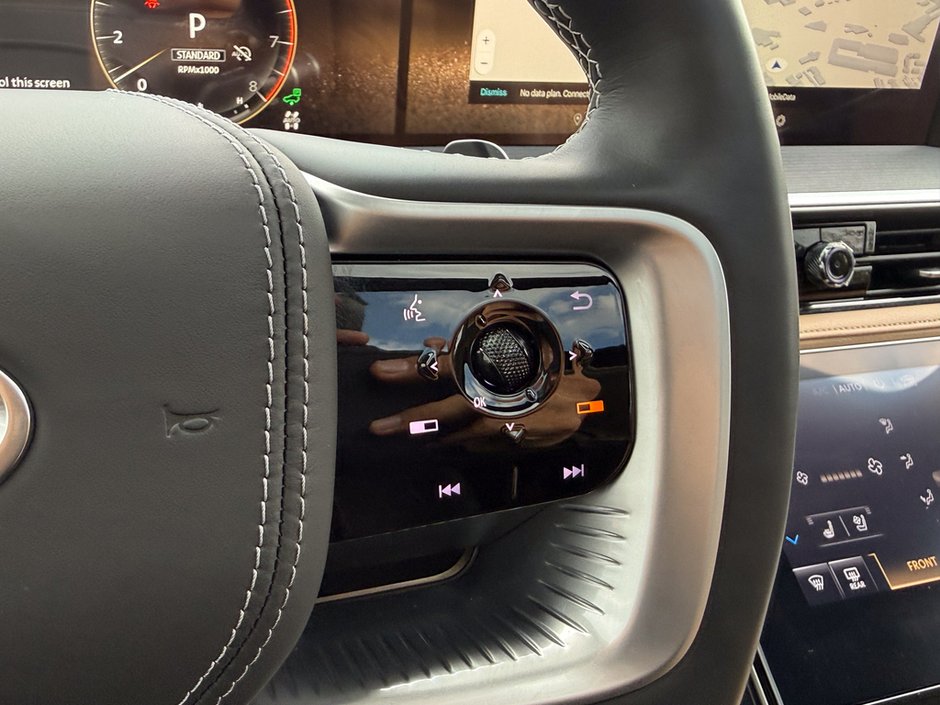 2025 Infiniti QX80 SENSORY-27