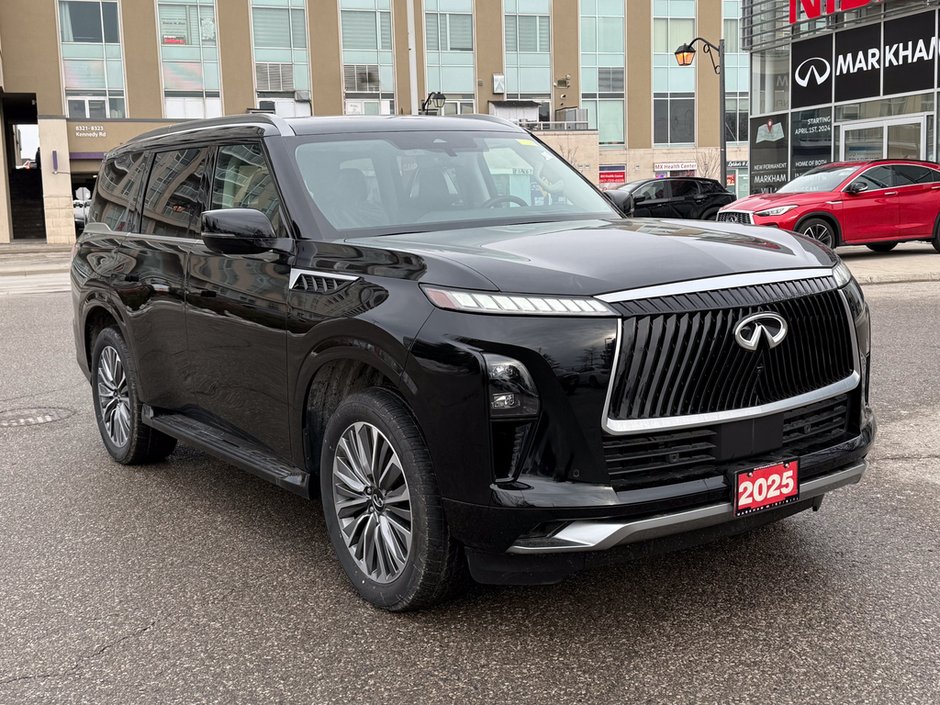 2025 Infiniti QX80 SENSORY-8