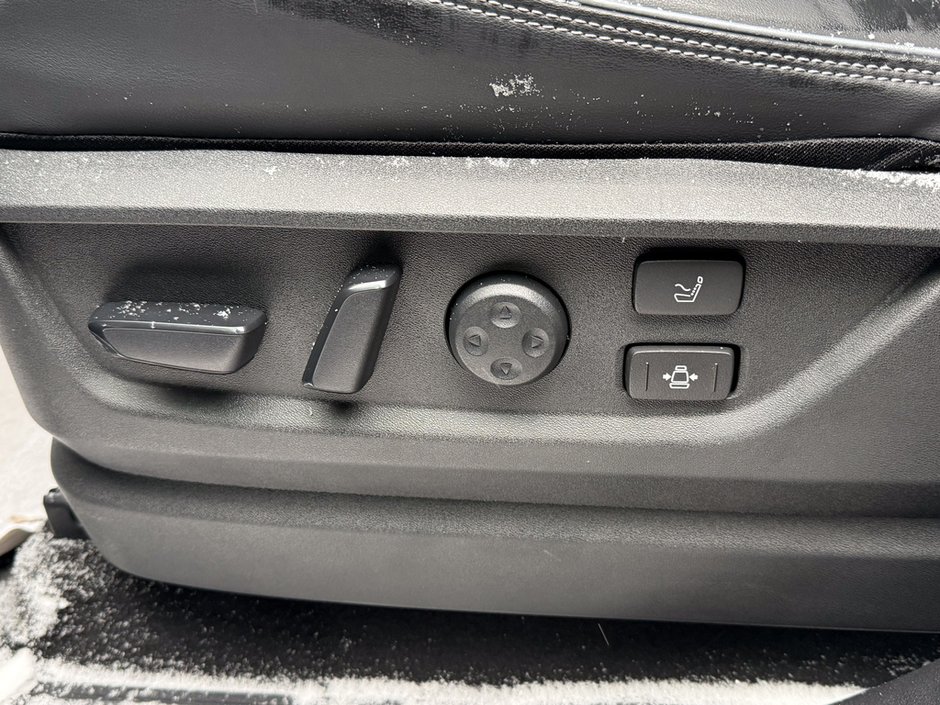 2025 Infiniti QX80 SENSORY-36