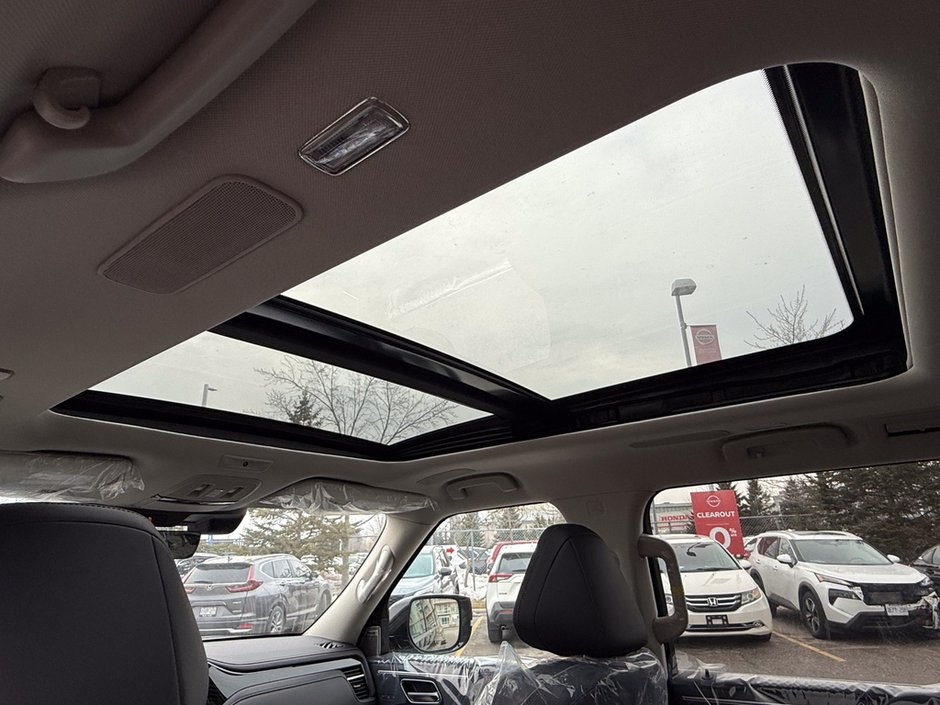 2025 Infiniti QX80 SENSORY-16