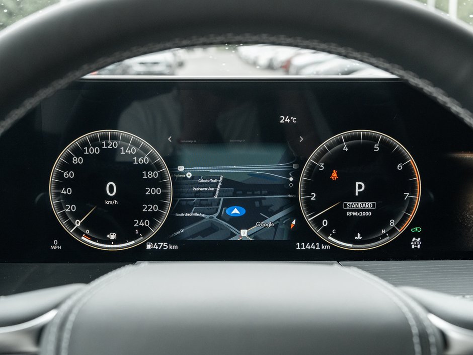 2025 Infiniti QX80 SENSORY-11