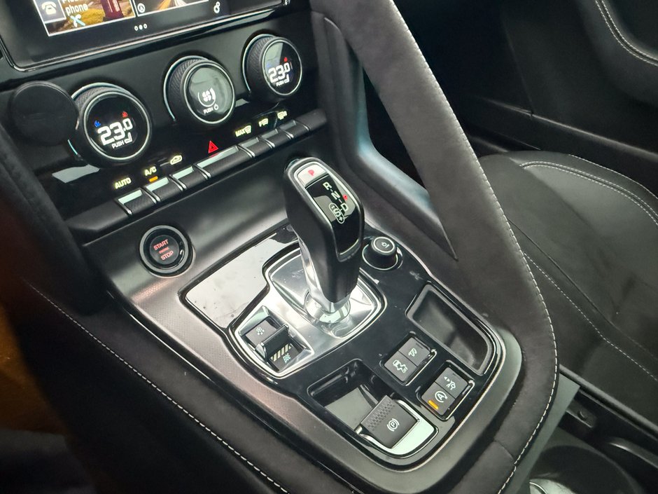 2017 Jaguar F-TYPE S-17