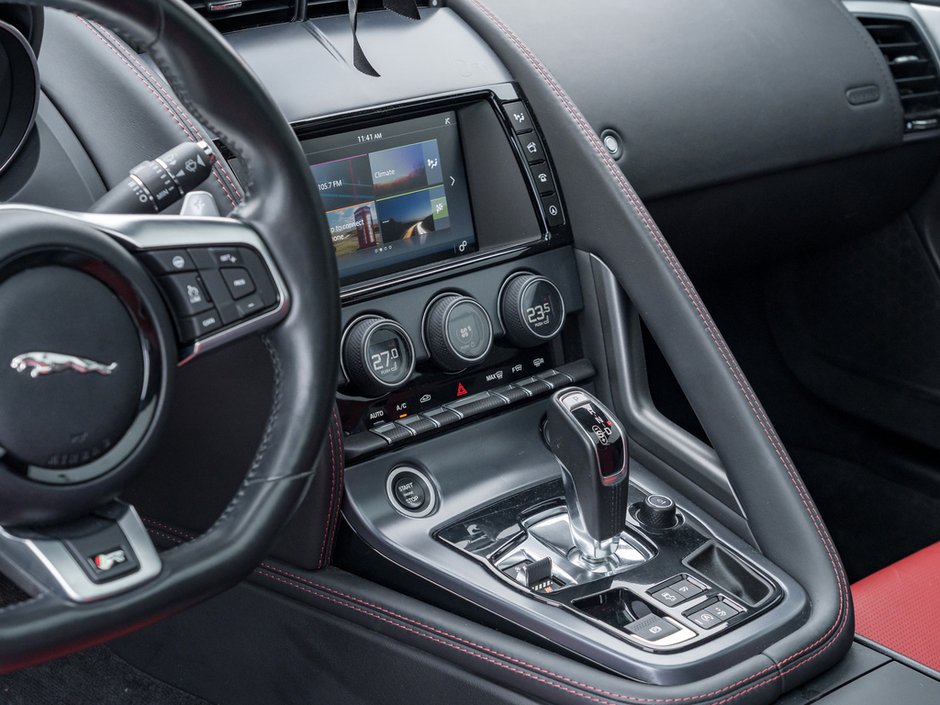 2018 Jaguar F-TYPE R-13