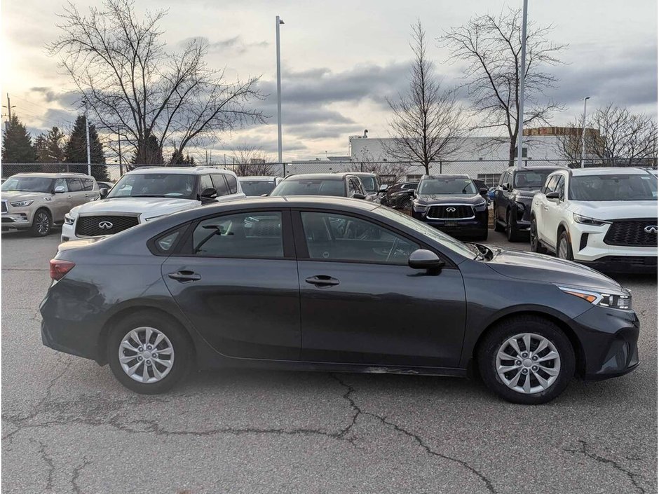 2023 Kia Forte LX-9